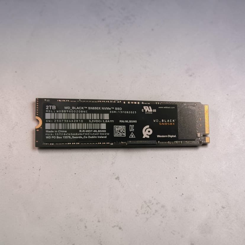 Disque Dur SSD Interne 💾 WD_BLACK SN850X 2TB PCIe 4.0 NVMe M.2 | Windows 11 Activé ⚡🖤