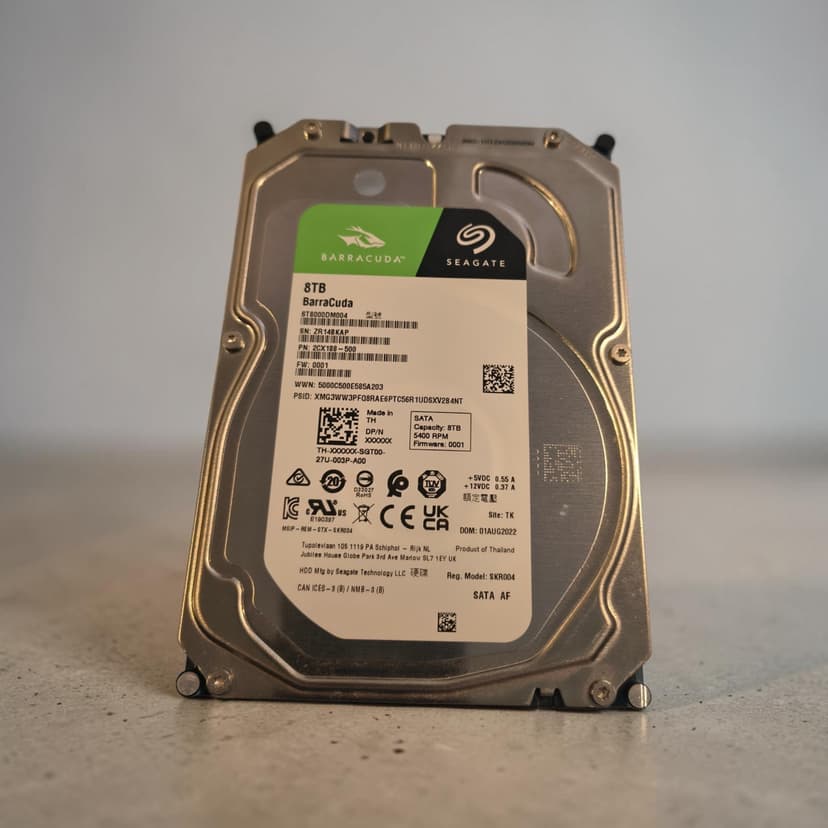 Disque Dur Interne 3.5" 💾 Seagate BarraCuda 8TB SATA III 5400 RPM (256MB Cache) ⚡🖤