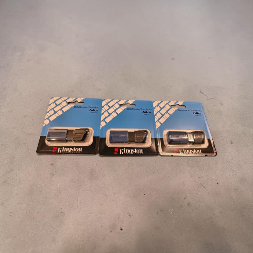Clé USB 3.2 Neuf Scellé 💾 Kingston DataTraveler Exodia M 64GB 💙🖤
